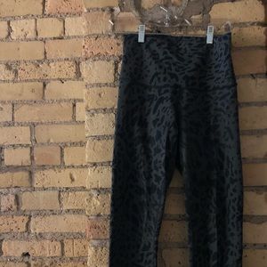 Lululemon H-Rise Wunder Under Leopard Print
